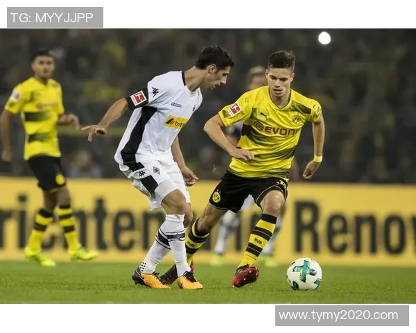 墨尔本胜利与西方联的激烈对决展现足球魅力与团队精神